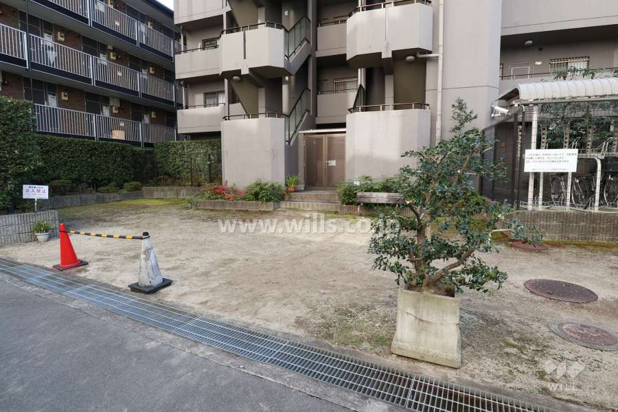 敷地北側に隣接するスペース