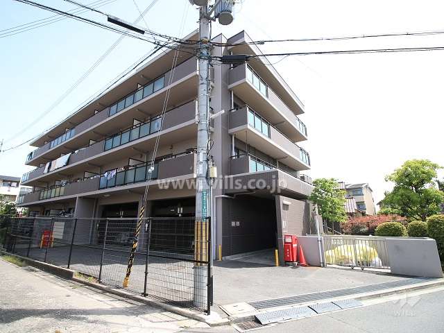 藤和シティホームズ高槻氷室の外観（南西側から）