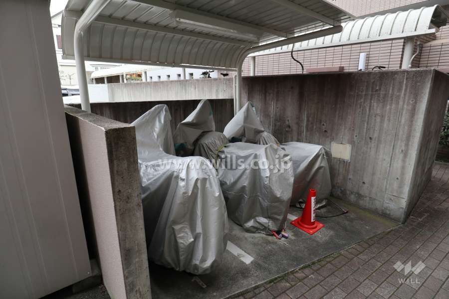 バイク置場