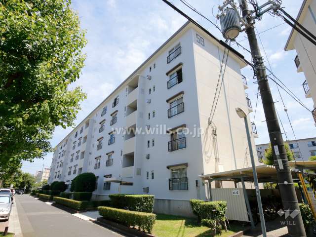 富田第二住宅59棟の外観（北西側から）