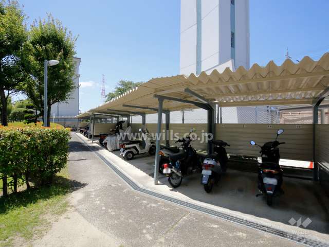 バイク置場
