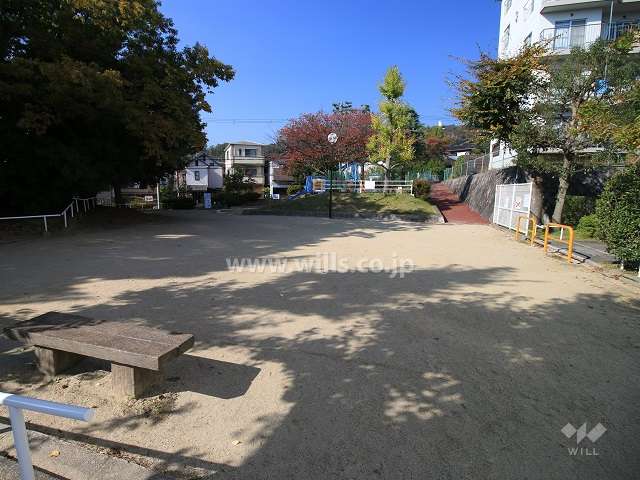 敷地に隣接する公園