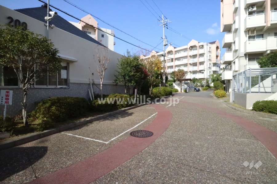 来客用駐車場（屋外平面式）