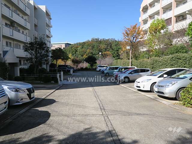 敷地内駐車場（屋外平面式）