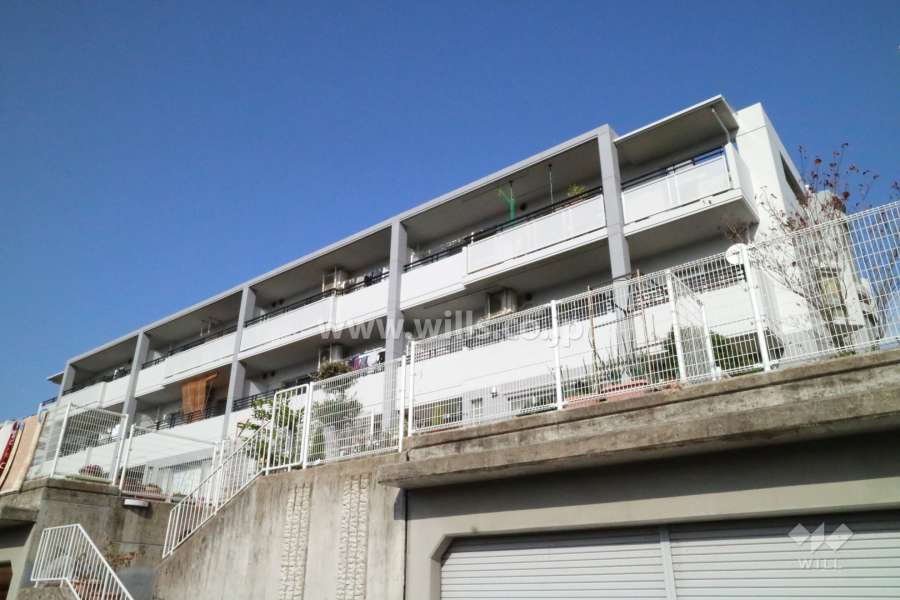 高槻阿武山二番街Ｅ03号棟の外観(南東側から)