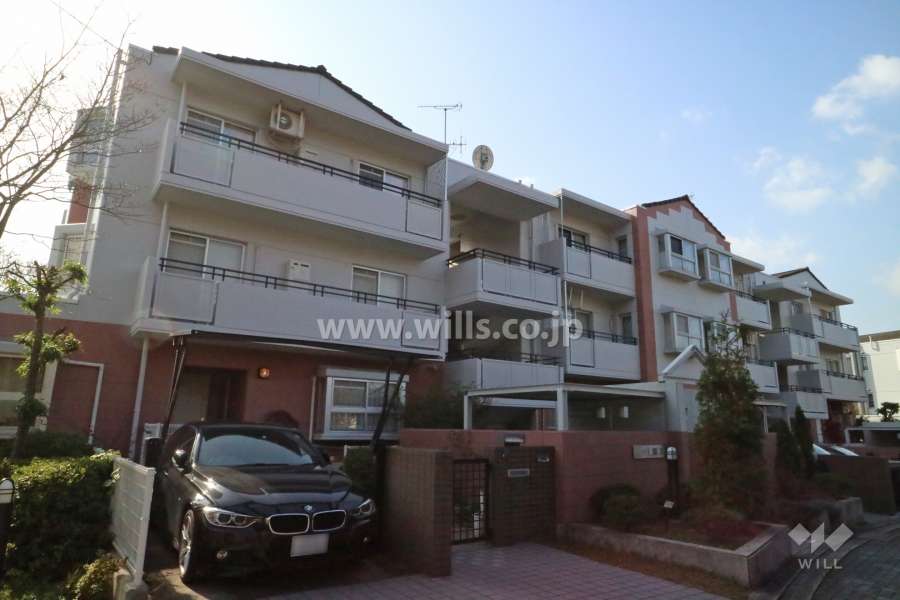 高槻阿武山二番街東E07号棟の外観（北東側から）