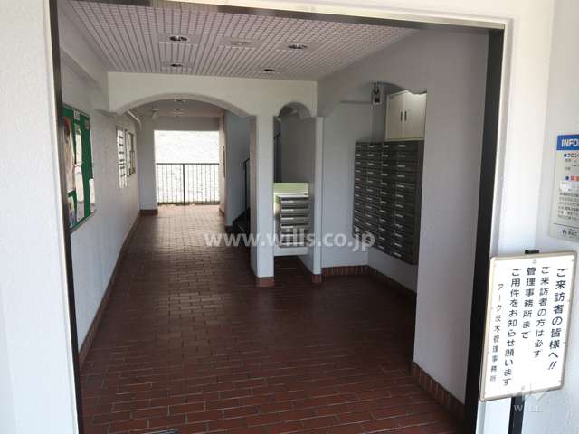 エントランスホール