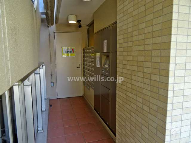 宅配ボックスと共用ポスト