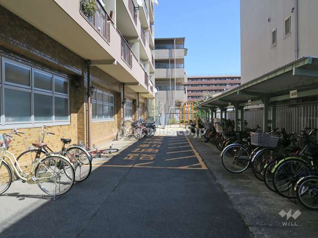 駐輪場