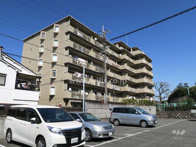 セントラル千里東の外観(南東側から) 