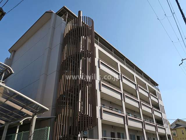 ソレイユ星見の外観（南東側から）