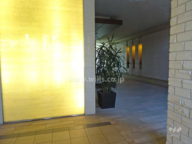 エントランスホール