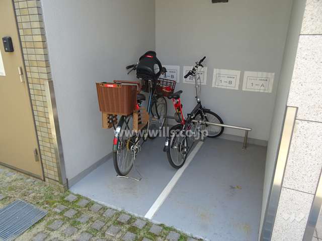 ミニバイク置場