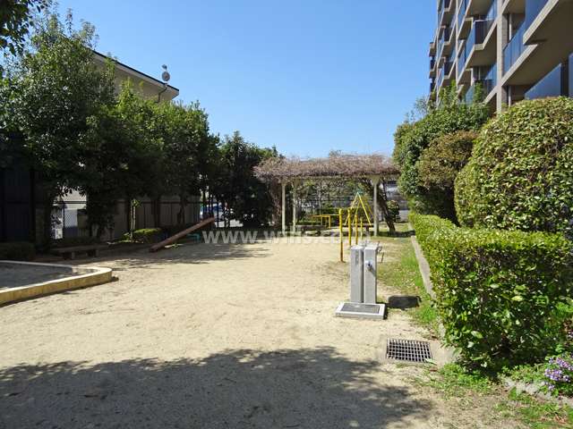 敷地南側の公園