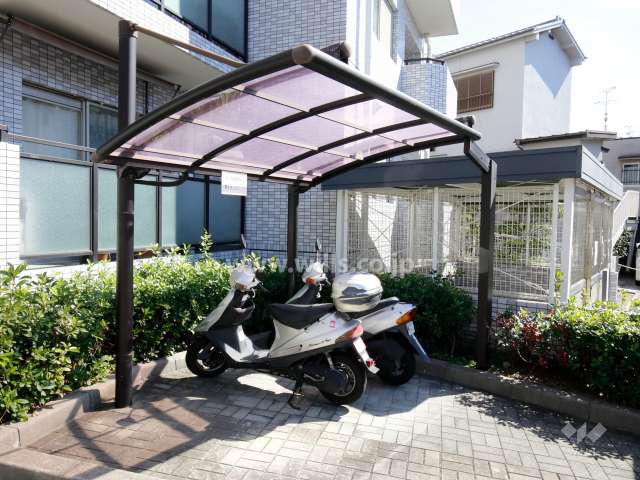 バイク置き場