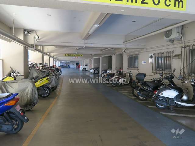 バイク置場