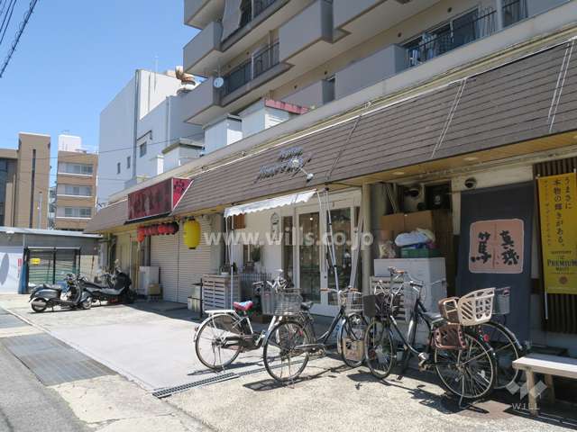 棟内に店舗部分