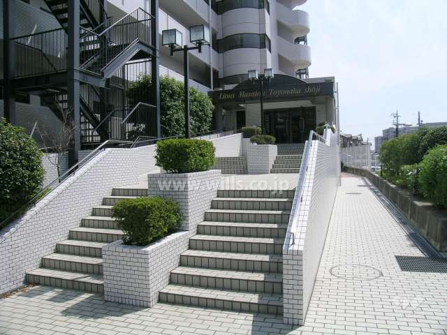エントランスアプローチ