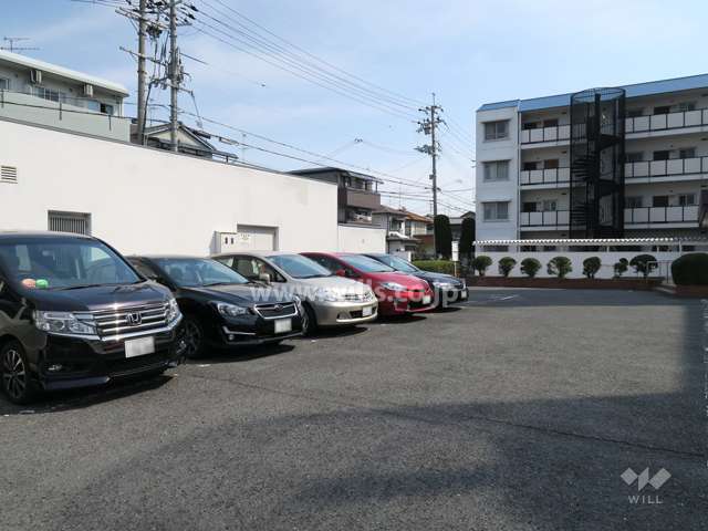 敷地内駐車場（屋外平面式）