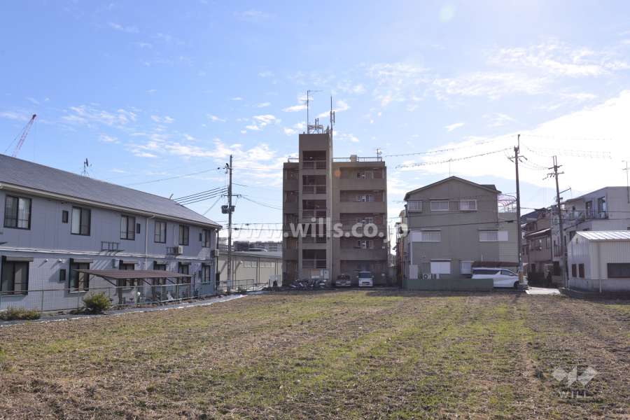 三和第6マンションの遠景（北側から）