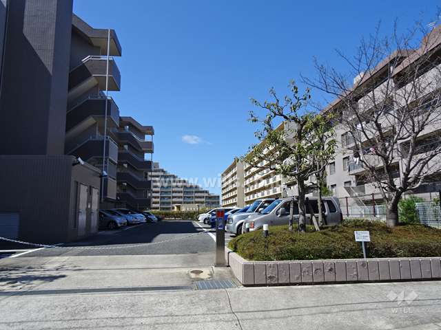 南側の建物との間隔