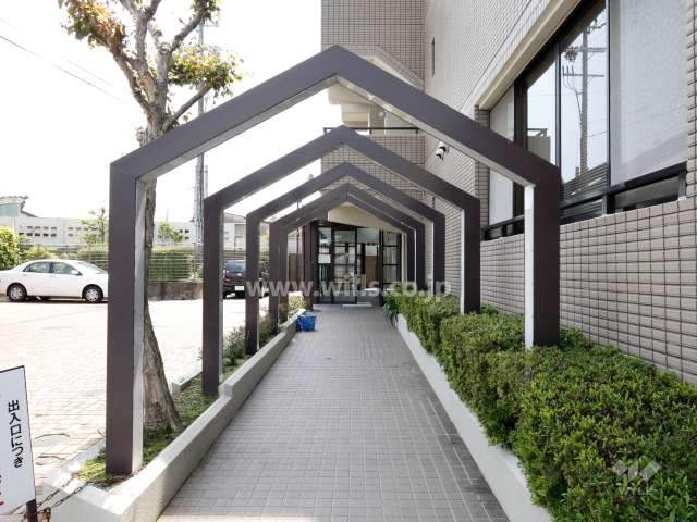 エントランスアプローチ