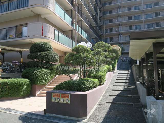 エントランスアプローチ