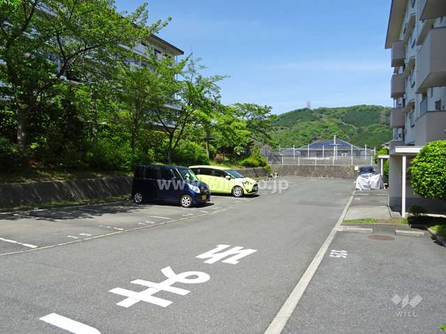 敷地内駐車場（屋外平面式）