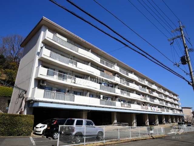 陽和台第4住宅4号棟の外観（南西側から）