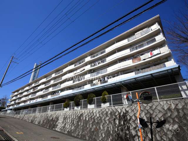 陽和台第4住宅4号棟（南東側から）