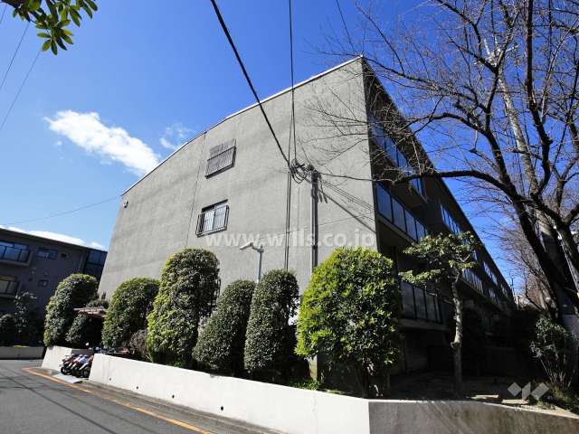 南春日丘プライムタウンD棟の外観（北東側から）