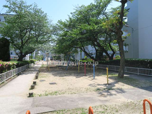 敷地内の公園