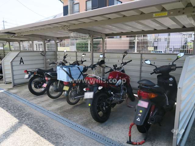 バイク置場