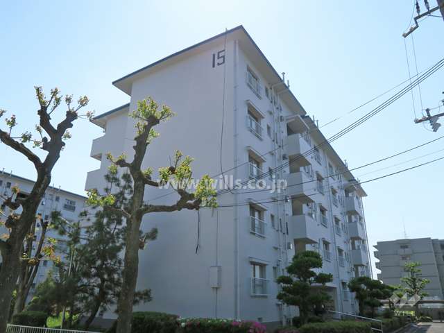 平田住宅15号棟の外観（北東側から）