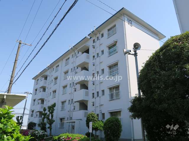 平田住宅18号棟の外観（北西側から）