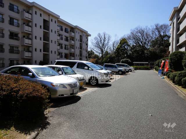 敷地内駐車場（屋外平面式）