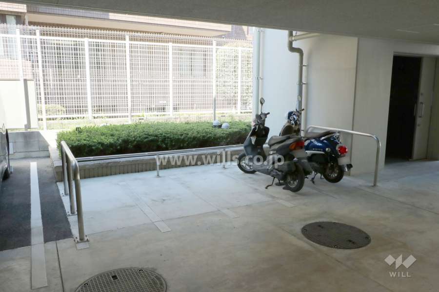バイク置場
