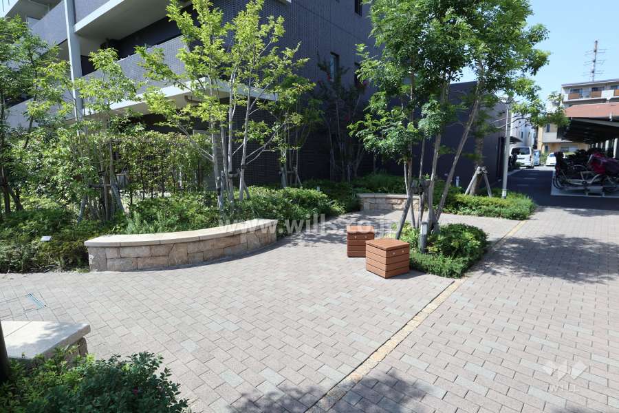 小広場