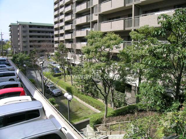 3番館南側の敷地