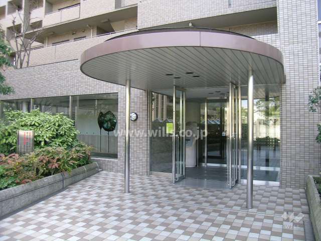 オートロック付きのエントランス
