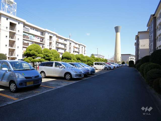 敷地内駐車場（屋外平面式）