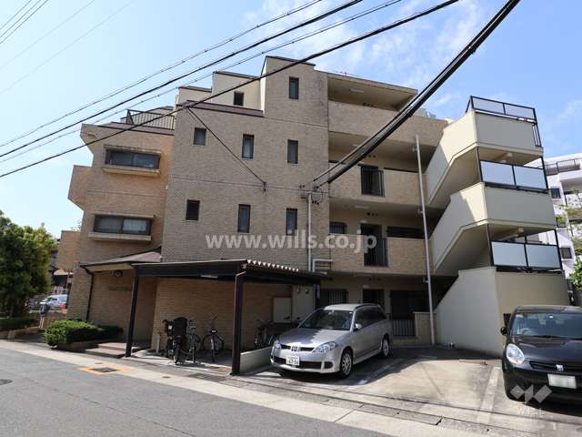 ユニーブルマンション本郷台の外観(北東側から)