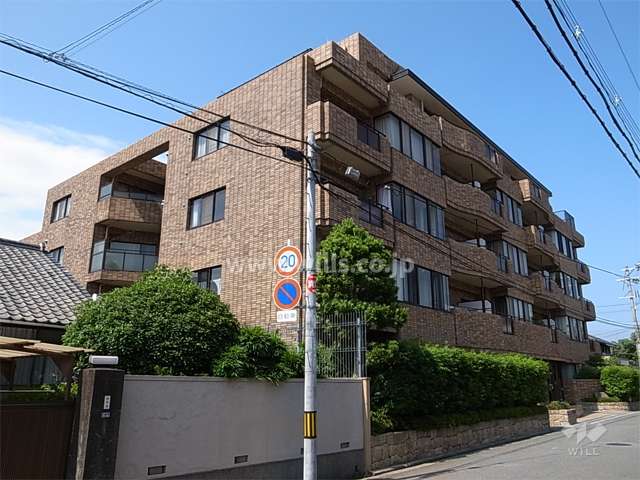 パレ豊中北桜塚の外観（南西側から）