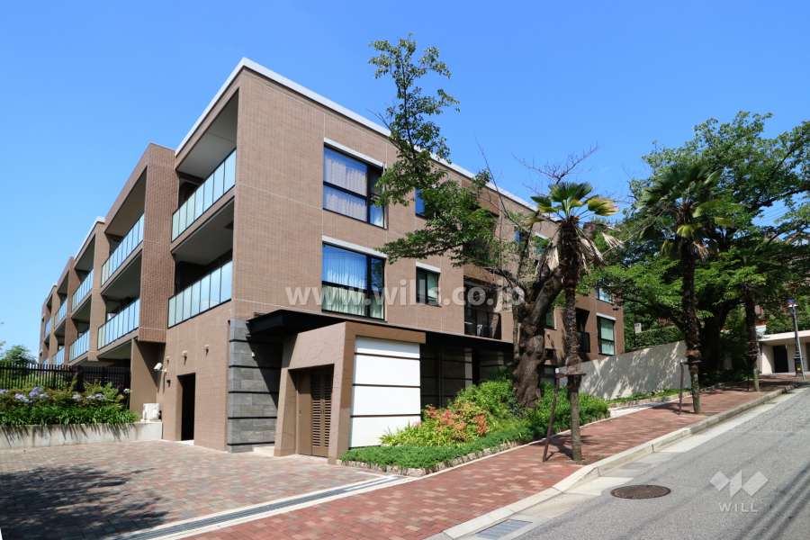 ロジュマン雲雀丘の外観（南東側から）
