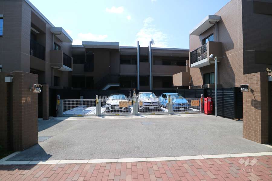 敷地内駐車場（屋外機械式）