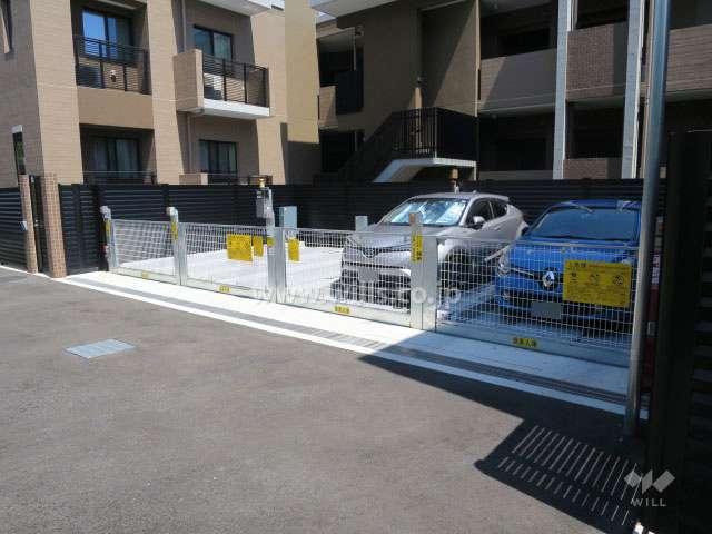 敷地内駐車場（屋外機械式）