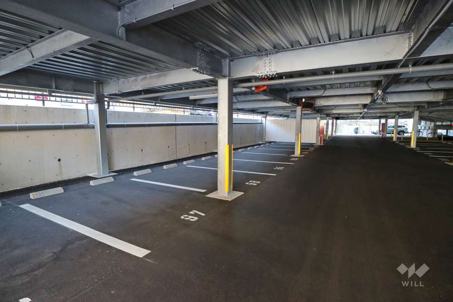敷地内駐車場（屋内平面式）