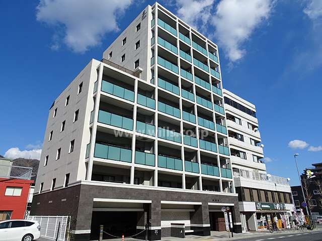 ワコーレ神戸本山中町の外観（南西側から）