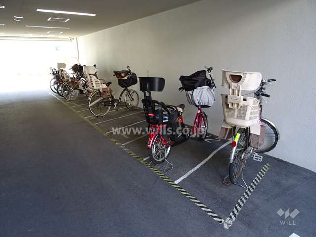 バイク置場