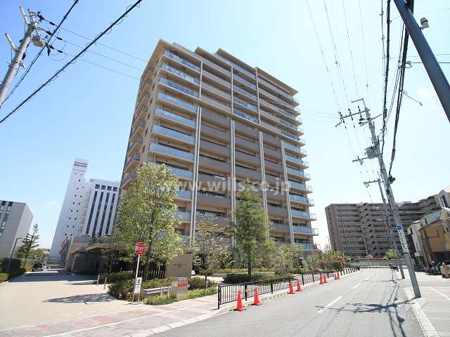 ライオンズ茨木ニューシティの外観（北西側から）